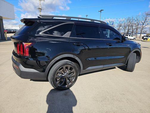 2022 Kia Sorento EX