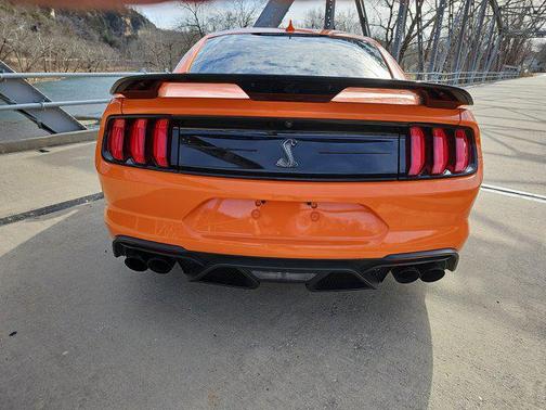 2020 Ford Shelby GT500 Base