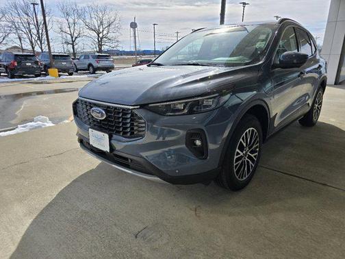 2025 Ford Escape PHEV Base