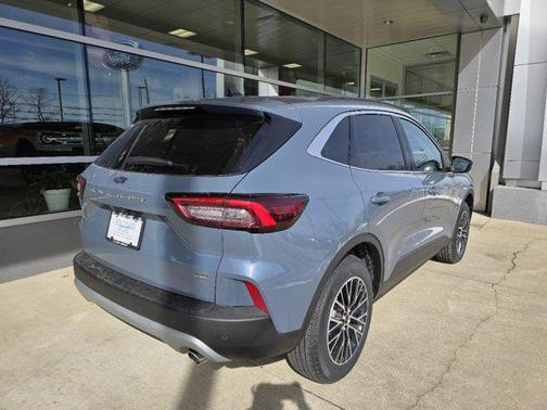 2025 Ford Escape PHEV Base