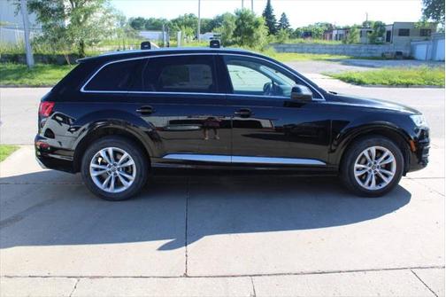 2017 Audi Q7 3.0T Premium