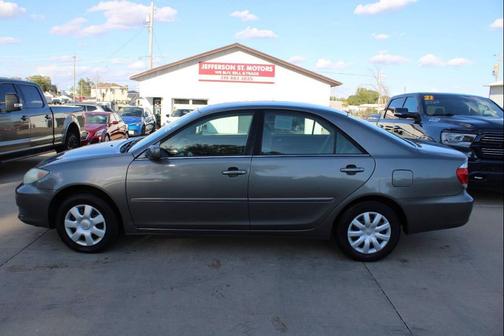 2006 Toyota Camry LE