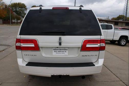 2014 Lincoln Navigator Base