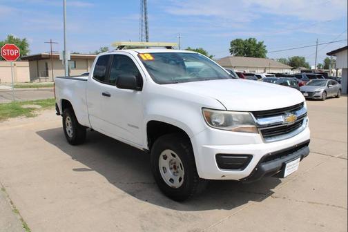 Summit White 2018 Chevrolet Colorado WT