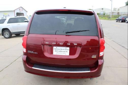 Octane Red Pearlcoat 2019 Dodge Grand Caravan GT