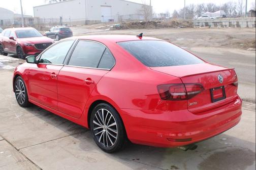 2016 Volkswagen Jetta 1.8T Sport