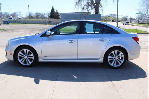 Silver Ice Metallic 2015 Chevrolet Cruze LTZ