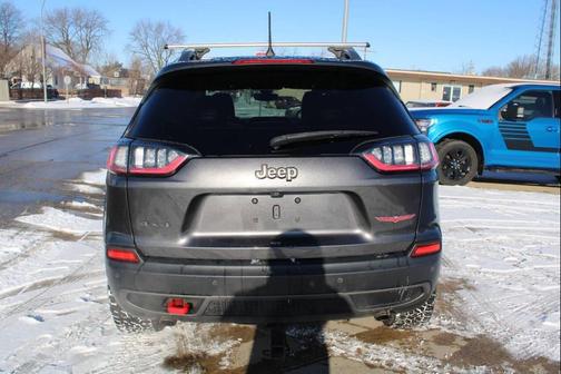 2020 Jeep Cherokee Trailhawk