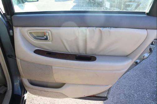 2000 Toyota Avalon XLS