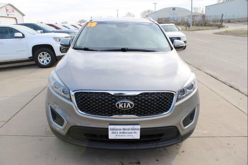 2018 Kia Sorento LX