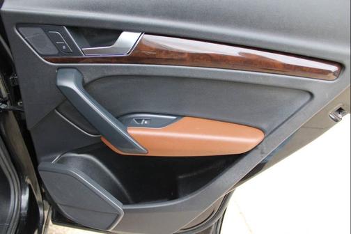 2020 Audi Q5 45 Premium