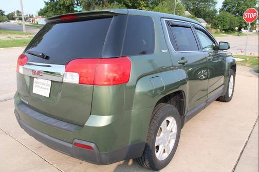 Cypress Green Metallic 2015 GMC Terrain SLE-1