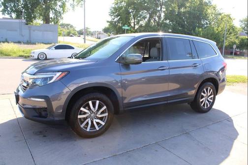 Gray 2021 Honda Pilot AWD EX-L