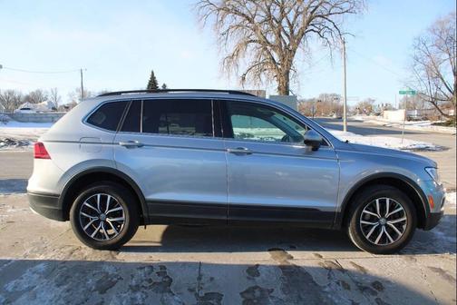 2019 Volkswagen Tiguan 2.0T SE
