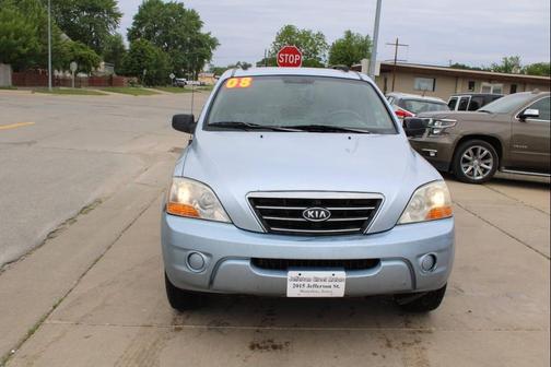Blue 2008 Kia Sorento LX