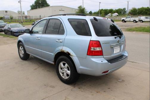 Blue 2008 Kia Sorento LX