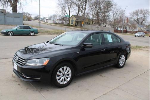 2014 Volkswagen Passat 2.5L S