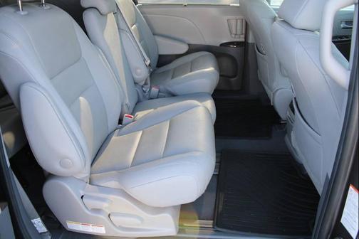 Predawn Gray Mica 2020 Toyota Sienna Limited