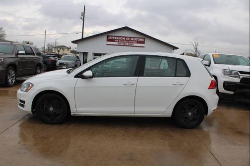 Pure White 2017 Volkswagen Golf TSI S 4-Door