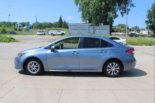 Celestite 2021 Toyota Corolla Hybrid SE