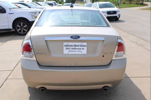 Tan 2008 Ford Fusion SEL