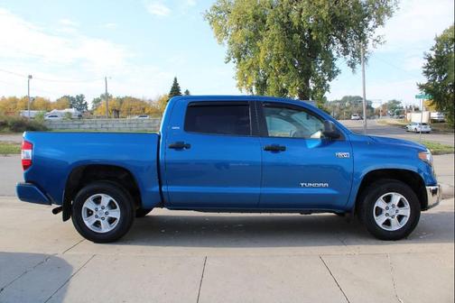 2018 Toyota Tundra SR5