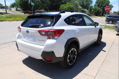 Crystal White Pearl 2021 Subaru Crosstrek Base