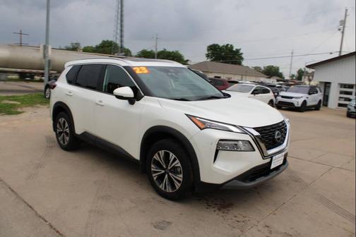 Pearl White Tricoat 2023 Nissan Rogue SV