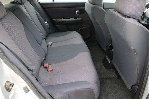 2007 Nissan Versa SL