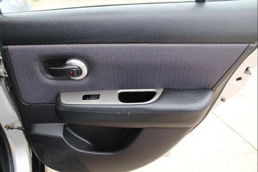 2007 Nissan Versa SL