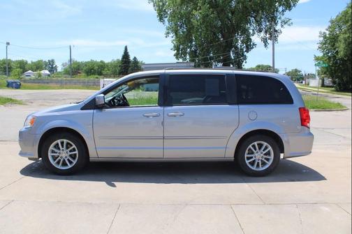 Billet Silver Metallic Clearcoat 2016 Dodge Grand Caravan SXT