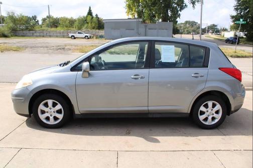 2008 Nissan Versa SL