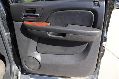 Black 2011 Chevrolet Suburban 1500 LTZ