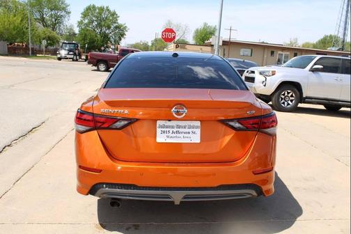 Monarch Orange/Super Black 2020 Nissan Sentra SR