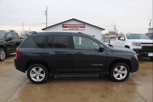 Maximum Steel Metallic Clearcoat 2014 Jeep Compass Latitude