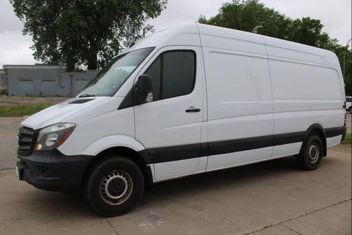 Arctic White 2015 Mercedes-Benz Sprinter 2500