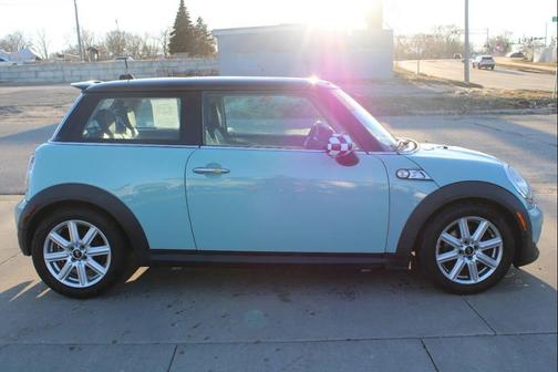 2011 MINI Cooper S Base