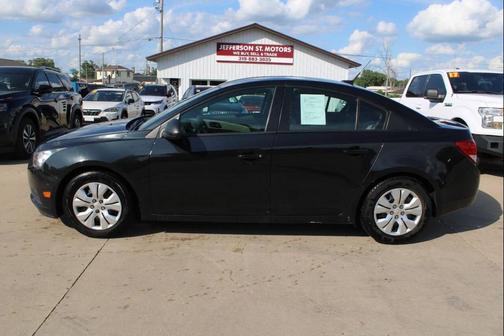 Black Granite Metallic 2014 Chevrolet Cruze LS