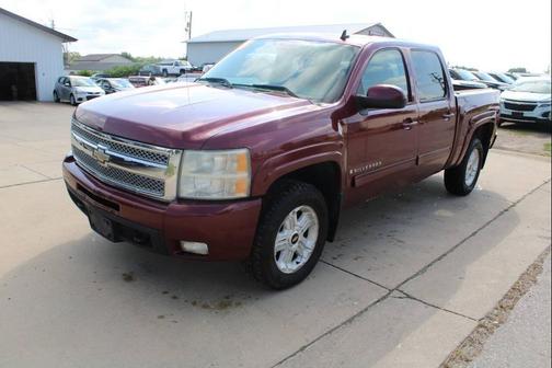 Red 2009 Chevrolet Silverado 1500 LTZ Crew Cab