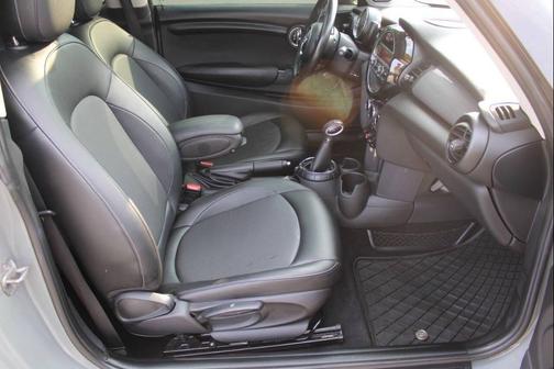 2015 MINI Hardtop Cooper