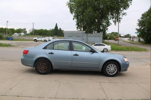 Blue 2010 Hyundai SONATA GLS