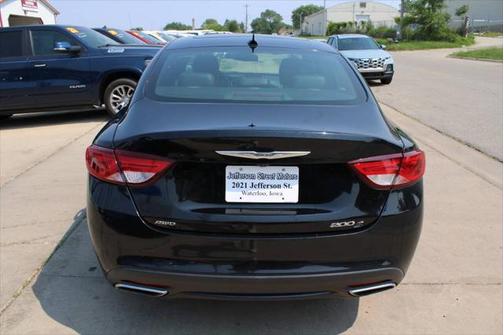 2015 Chrysler 200 S