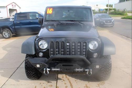 2016 Jeep Wrangler Unlimited Sport