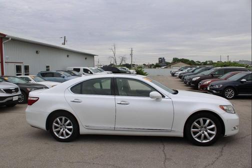 Champagne 2007 Lexus LS 460 Base