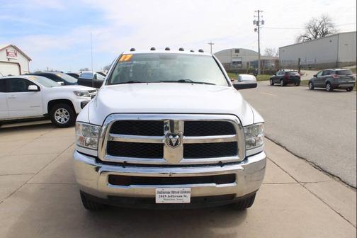 Bright White Clearcoat 2017 RAM 2500 SLT Crew Cab 4x4 6'4' Box