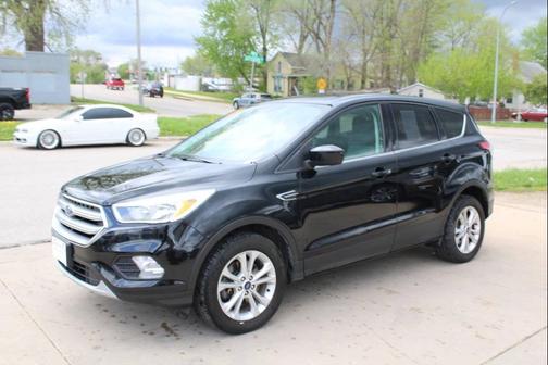 Shadow Black 2017 Ford Escape SE
