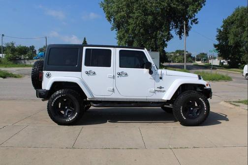 2013 Jeep Wrangler Unlimited Freedom Edition