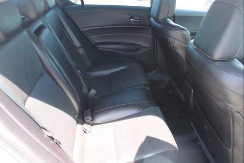 Bellanova White Pearl 2017 Acura ILX 2.4L