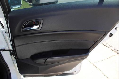 Bellanova White Pearl 2017 Acura ILX 2.4L