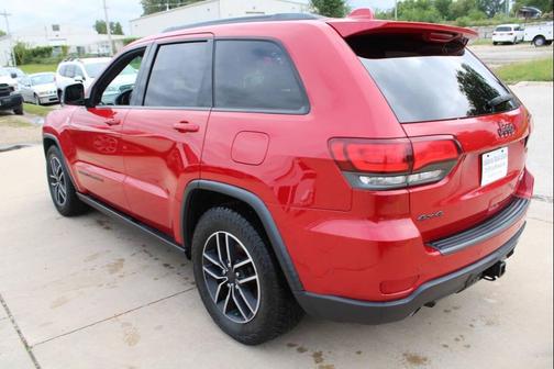 Redline 2 Coat Pearl 2019 Jeep Grand Cherokee Trailhawk